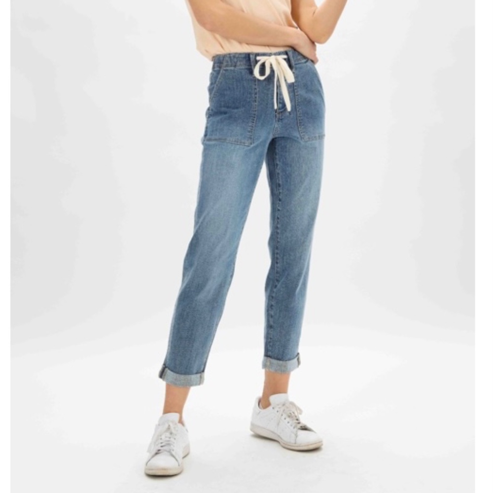 JUDY BLUE High Waist Pull On Jogger Stretch Denim